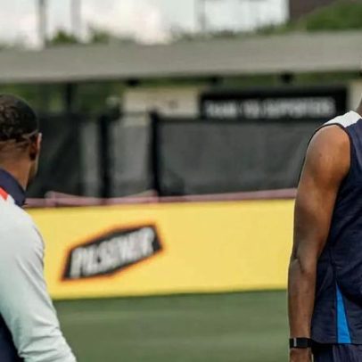Equador enfrenta a Alemanha buscando recuperação