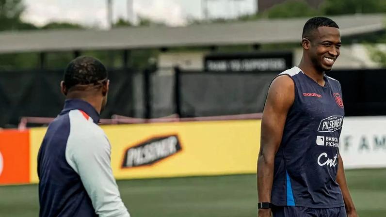 Equador precisa vencer para seguir com chances na Copa –