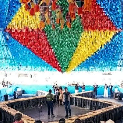 São João em Campina Grande aposta em maior quadrilhão e maior bolo de milho