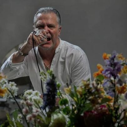 Faith No More assina acordo global com a 30e para retomar turnês mundiais