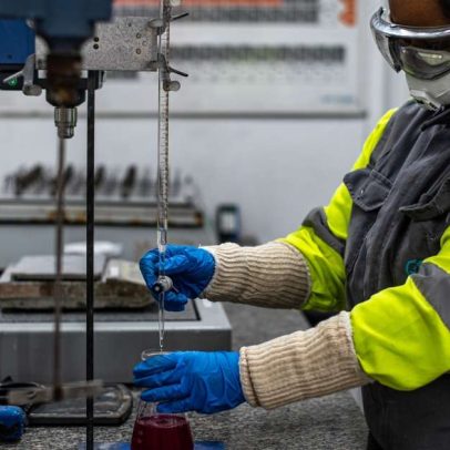 Empresas ampliam vagas de emprego e buscam talentos