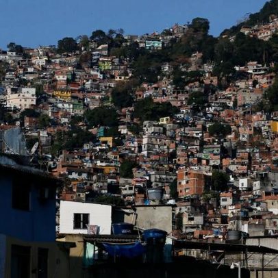 Projeto de turismo em favelas do Rio cria rota especial para a Copa