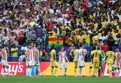 Croácia vence Gana 2x1 e fica em segundo no Grupo L