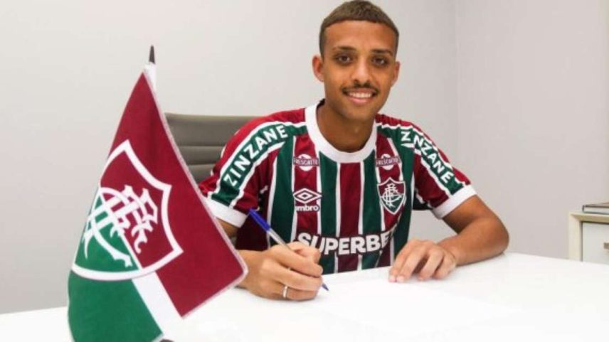 Felipe Melo e o filho, Davi Melo –