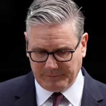 Keir Starmer anuncia renúncia ao cargo de premiê britânico