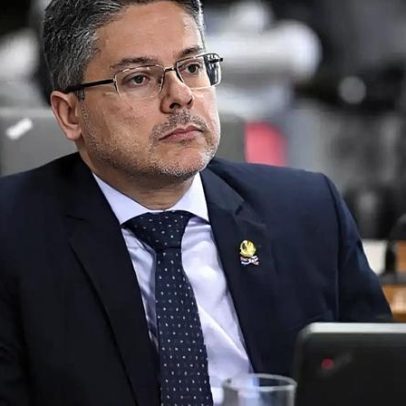Defesa de Alessandro Vieira é apresentada em ação movida pela família de Moraes