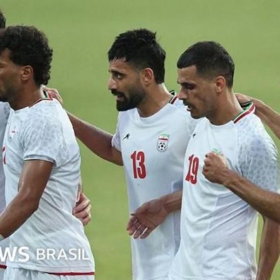 Irã acusa EUA de cancelar ingressos de torcedores iranianos na última hora
