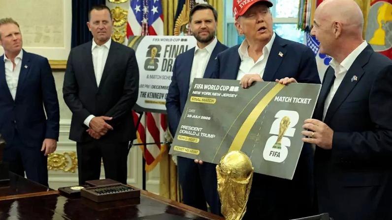 Análise econômica pode trazer alguma clareza sobre o que levou os ingressos da Copa a preços exorbitantes e inclui problemas como preços dinâmicos, corrupção e uma crise global de acessibilidade. Chip Somodevilla/Getty Images
