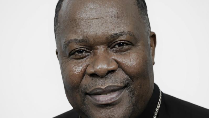 Assassinato de Dom Osório Citora Afonso, bispo de Quelimane e secretário-geral da Conferência Episcopal Moçambicana.