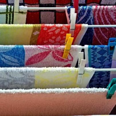 Soluções compactas substituem varal tradicional para secar roupas