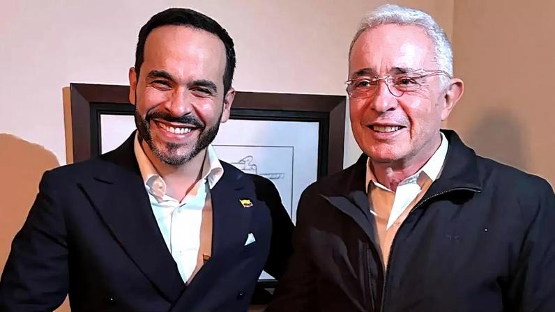 De la Espriella se diz "mais uribista que Uribe"