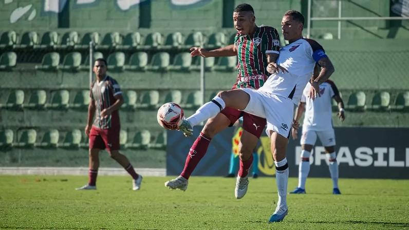 Fluminense fica no zero com o Athletico –
