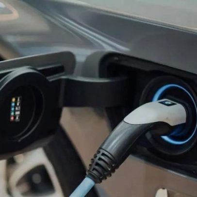 China enfrenta desafios com rápida evolução dos carros elétricos
