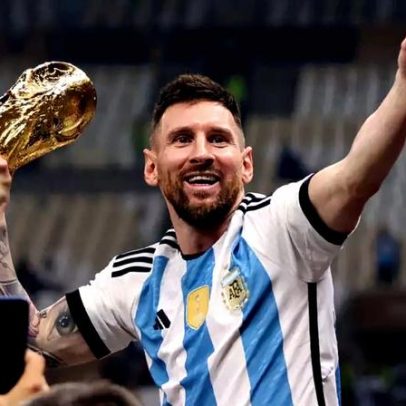 Messi, de relâmpago em campo a veterano com jogo cadenciado