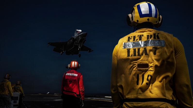 US Hits Iran Drone Sites Over Weekend as Two Sides Trade Drafts on Deals