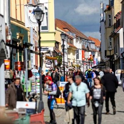 Inflação da zona do euro ultrapassa 3% pela primeira vez desde 2023