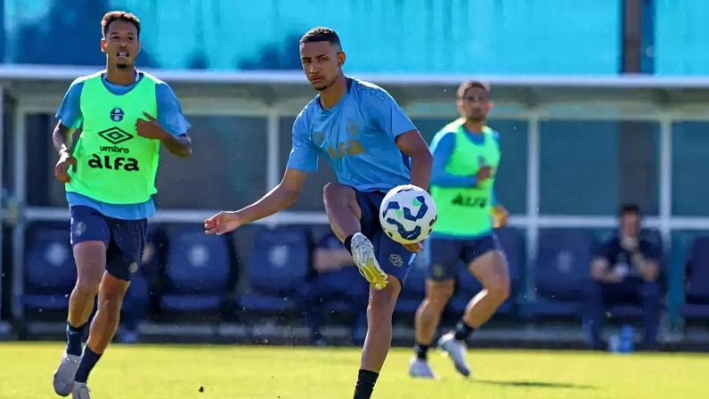 Luís Castro prepara elenco para a sequência da temporada após a Copa do Mundo – Lucas Uebel/Grêmio FBPA