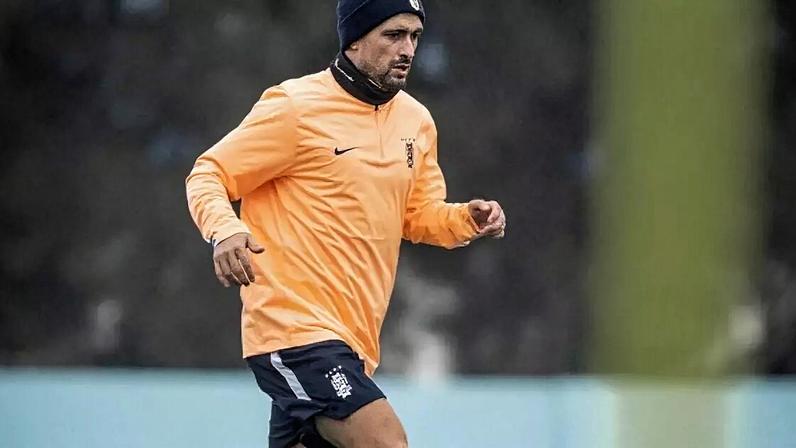Arrascaeta poderia ficar fora da Copa do Mundo –
