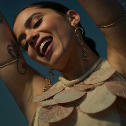 Feat. nacional mais ouvido no álbum de Anitta não é Liniker nem Marina Sena