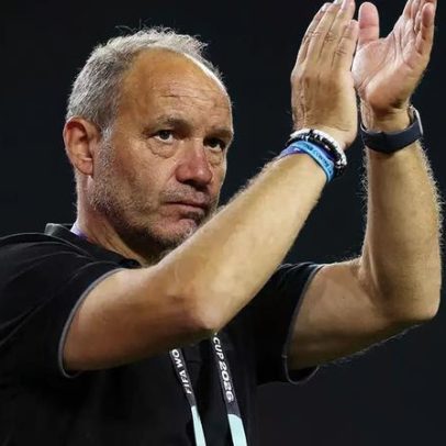Técnico do Haiti busca evitar idolatria do time por jogadores brasileiros