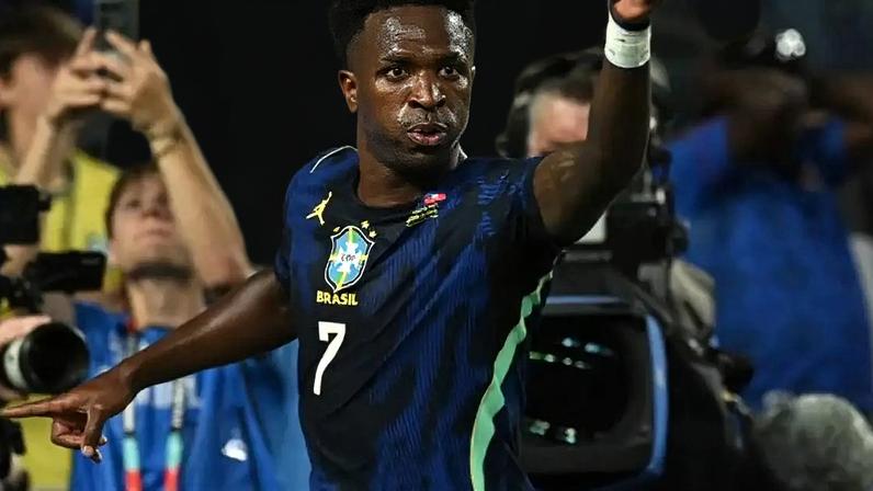 Vini já levou duas vezes o prêmio de craque da partida neste Mundial –