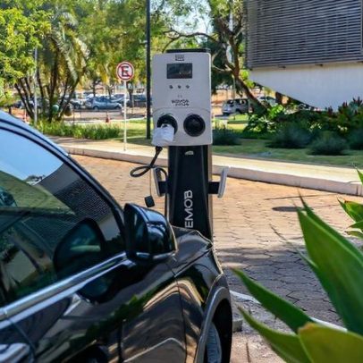 Governo mantém elevação de tarifas para carro elétrico e cria cota zero