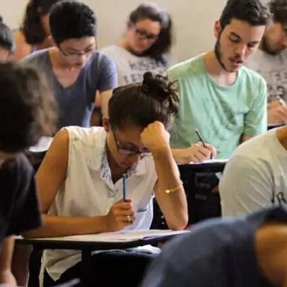 Enem 2026 permite acompanhante para candidatos com ansiedade ou TOC