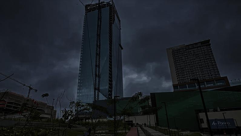 Vista do prédio Alto das Nações, o maior edifício de São Paulo