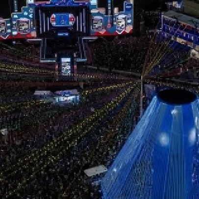 Mais de 100 mil participam de shows no São João de Caruaru