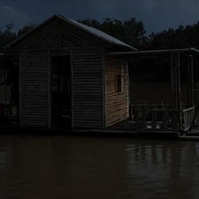 Projeto transforma troncos de bambu em casa flutuante funcional