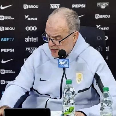 Bielsa assume culpa pela eliminação do Uruguai