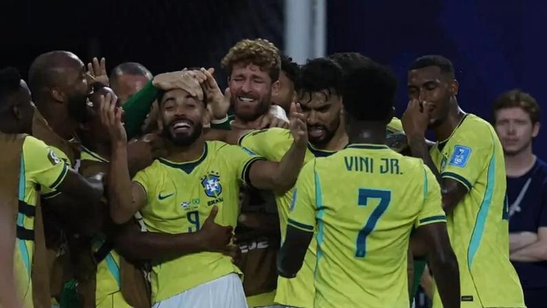 Matheus Cunha fez o terceiro gol da seleção brasileira no triunfo sobre a Escócia
