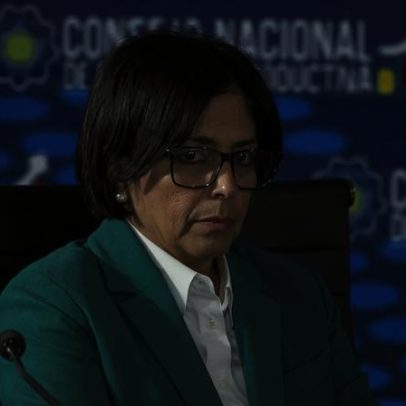 Venezuela: Delcy Rodríguez decreta estado de emergencia após terremotos