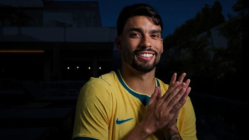 Na Copa do Mundo 2026, Lucas Paquetá ostenta mansão de R$ 25 milhões com cinema, hidromassagem e suíte de 120 m² em condomínio de Xuxa.