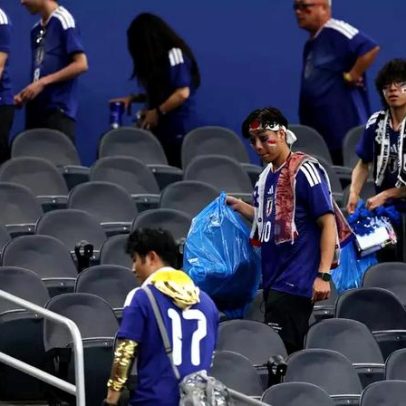 Japão mantém tradição nas arquibancadas em cena marcante na Copa