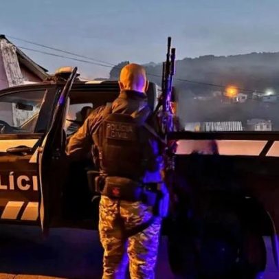 Dois homens são presos por extorsão mediante sequestro em Gramado