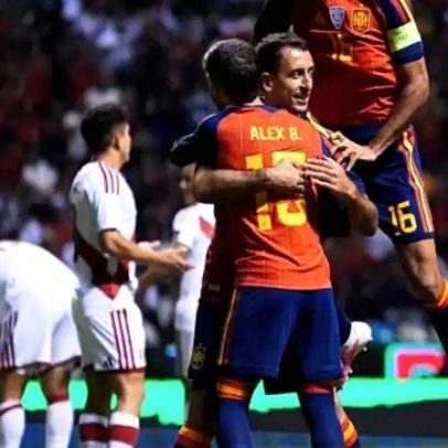 Espanha vence Peru e encerra preparação visando a Copa do Mundo