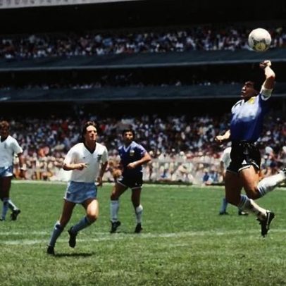 Maradona: 40 anos da Mão de Deus e do Gol do Século