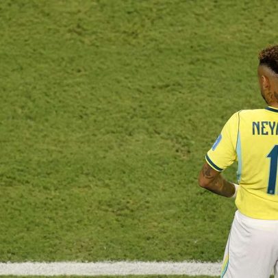 Neymar estreia na Copa do Mundo com boa movimentação e parceria com Vini Jr.