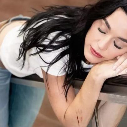 Katy Perry lança letra e tradução de Watch It Burn