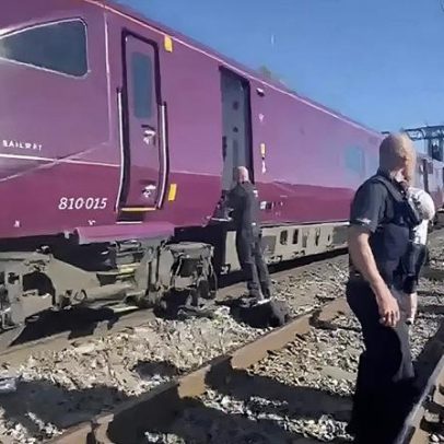 Acidente ferroviário no norte de Londres deixa um morto e nove em estado crítico