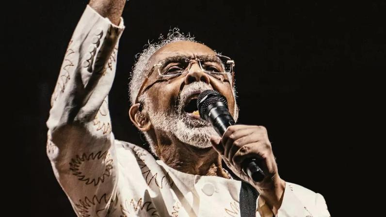 Gilberto Gil no palco do Allianz Parque, em São Paulo, durante a turnê Tempo Rei