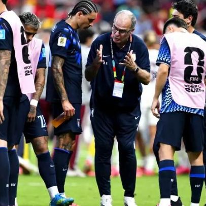 Uruguai é eliminado na fase de grupos pela segunda Copa consecutiva