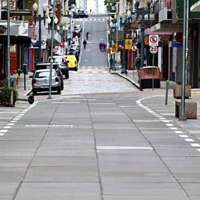 Nova faixa na Rua dos Andradas acelera atendimento de emergência em Porto Alegre