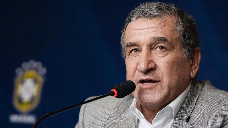 Carlos Alberto Parreira em julho de 1994