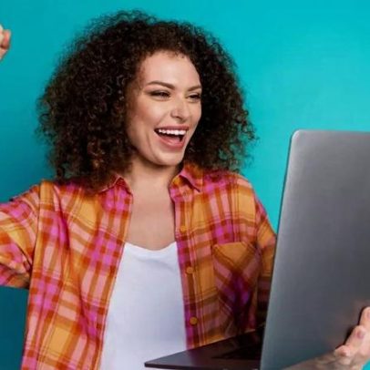 Graduação acelerada ganha força entre adultos que buscam requalificação