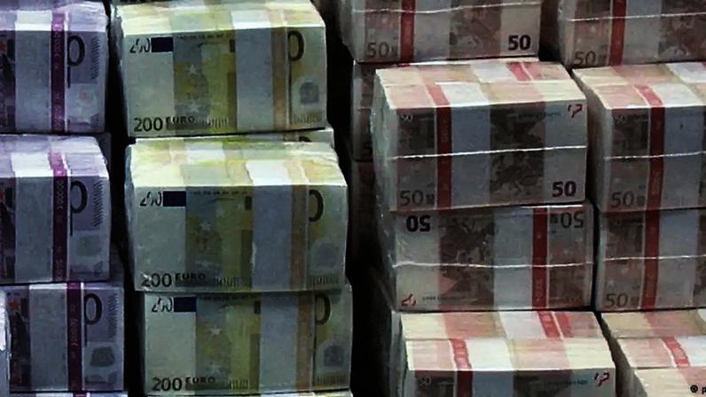 Alemanha debate como recuperar recursos esquecidos em meio à crise fiscal do país
