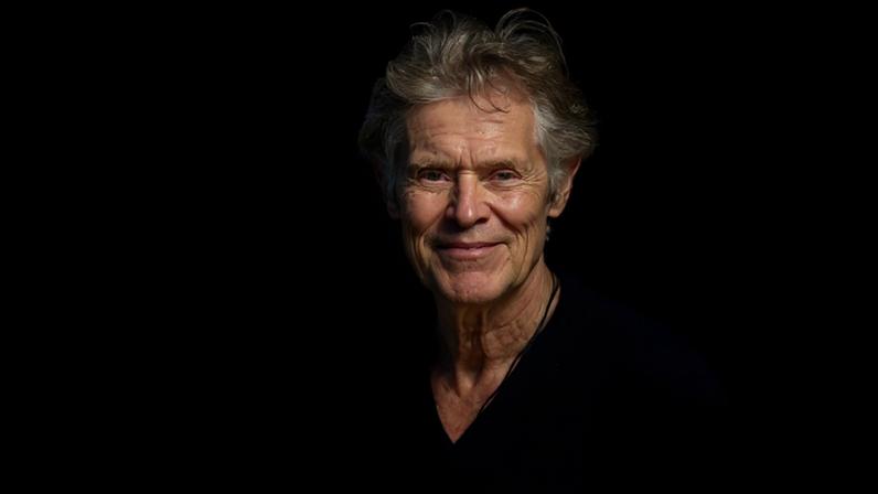 Willem Dafoe disse estar 'honrado' por continuar seu trabalho em Veneza