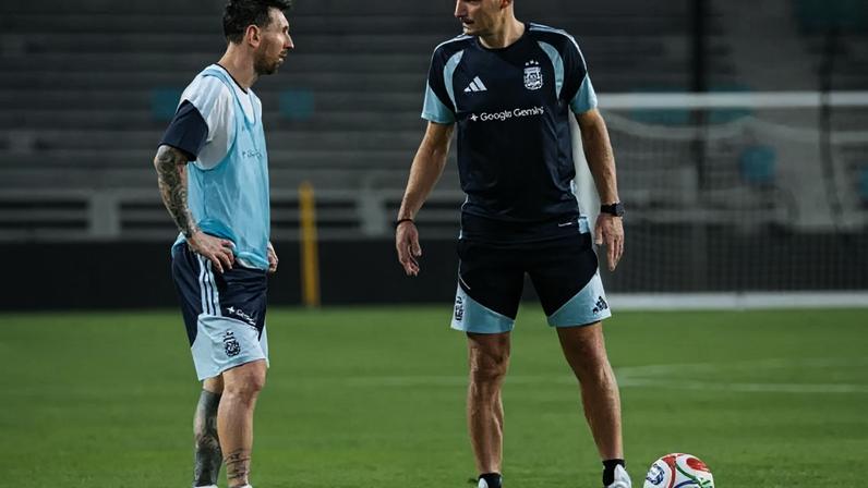Scaloni está preocupado com a questão física dos jogadores da Argentina –