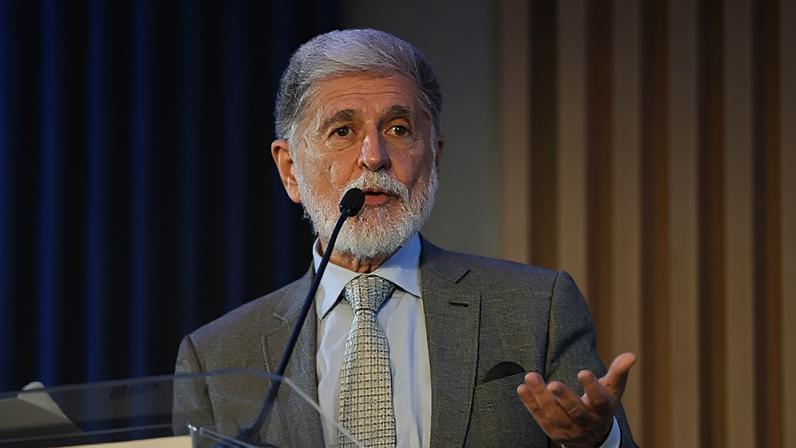 Para o embaixador Celso Amorim, o governo de Donald Trump não deverá interferir diretamente nas eleições brasileiras